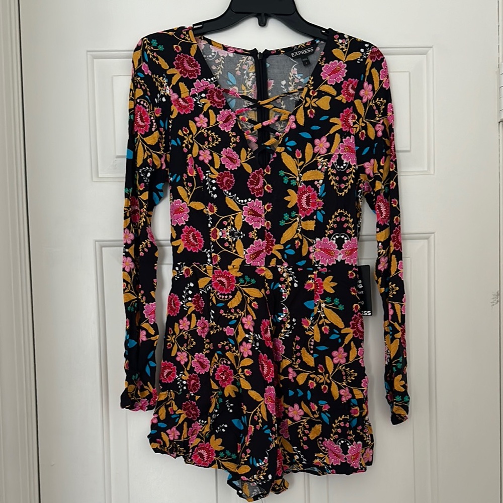 EXPRESS NWT Floral Long Sleeve Romper